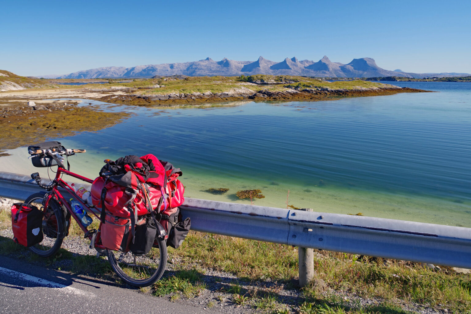Berge und Meer Blick auf die sieben Schwestern